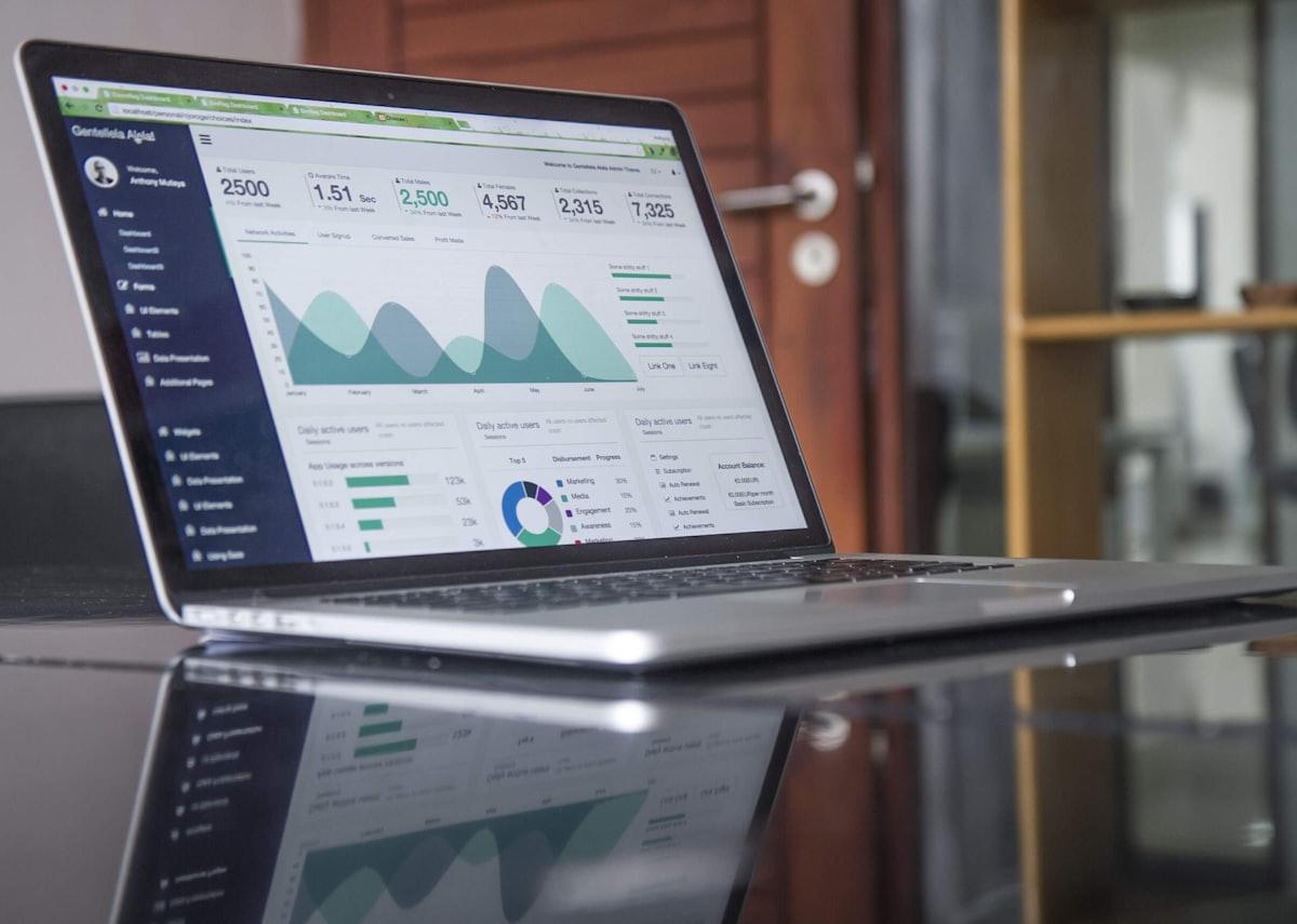 GSTR-2B reconciliation dashboards for input tax credit optimization